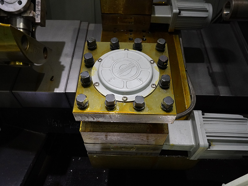 H5050 Industrial CNC lathe with inclined slant bed and Gang type structure GSK system, optional turret